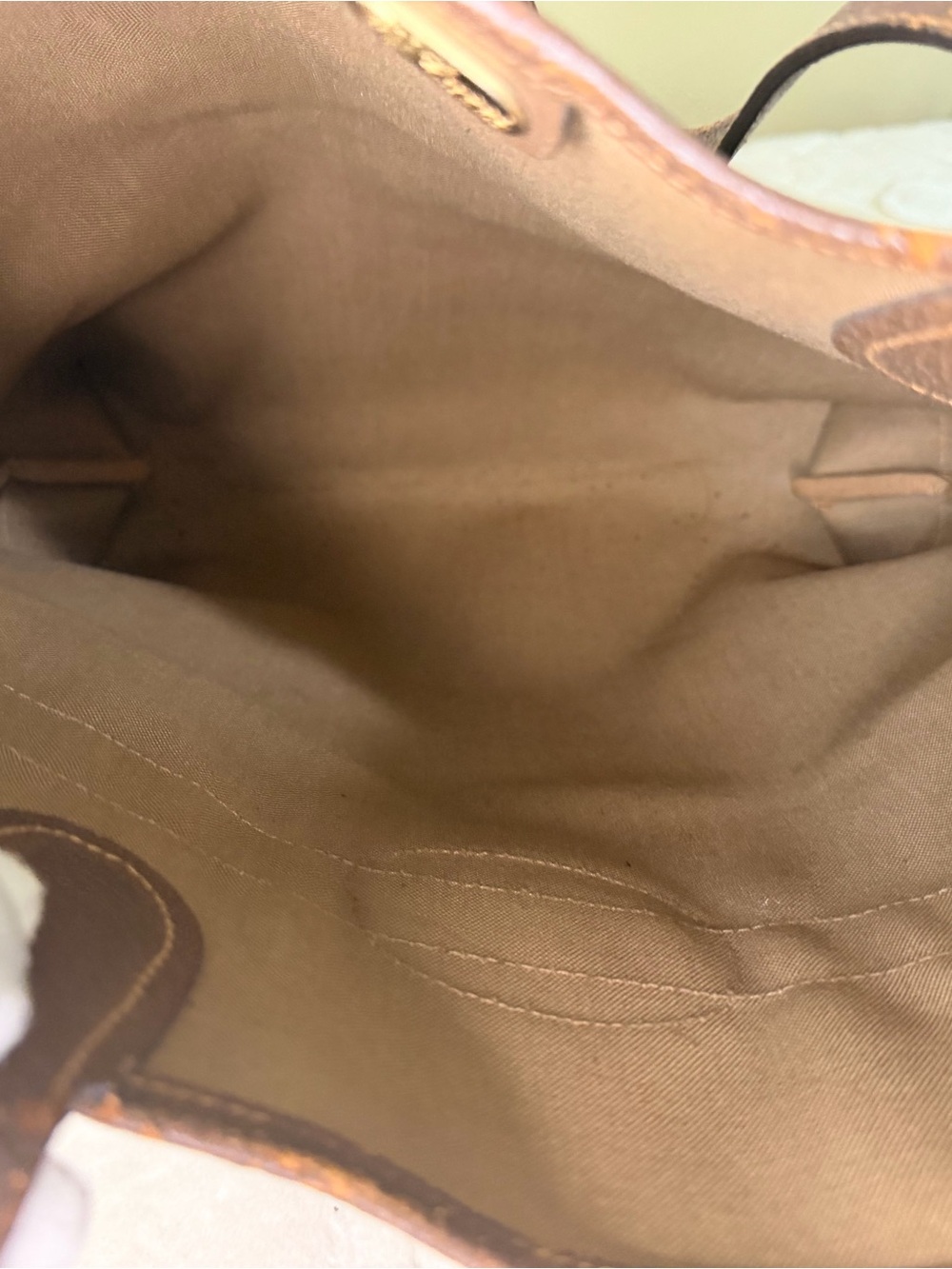 Gucci Brown GG Supreme Canvas Tote with Green-Red Stripe and Gold Hardware - Picture 11 of 16